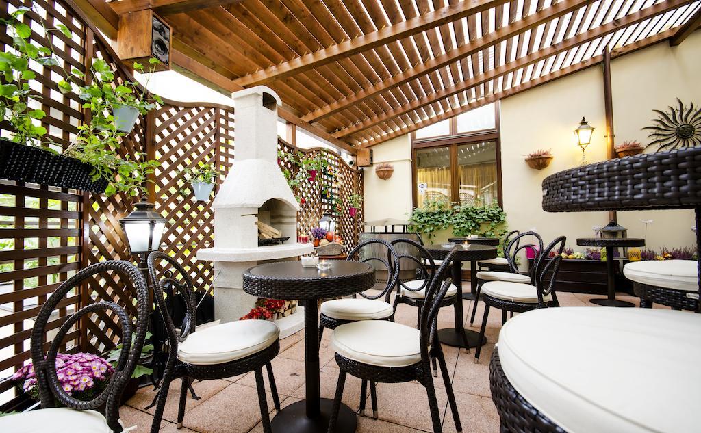 Boutique Hotel Seven Days Prague Exterior photo