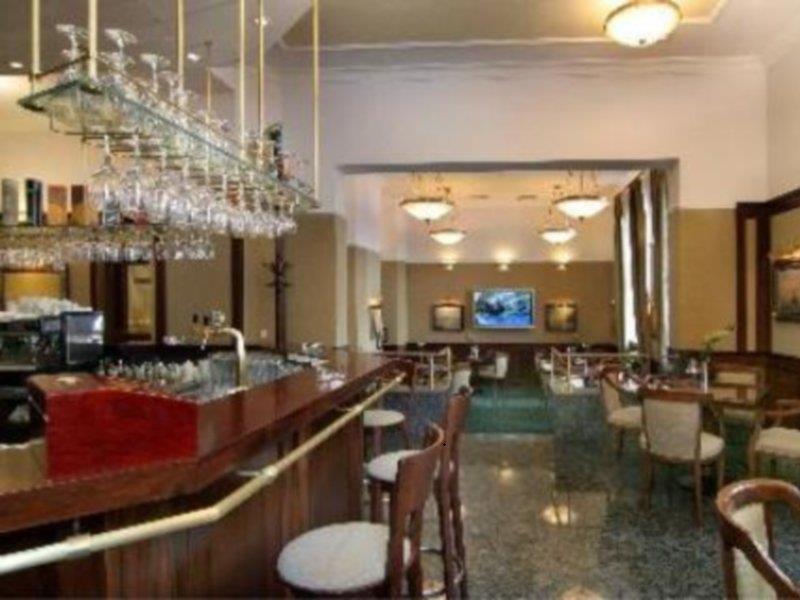 Boutique Hotel Seven Days Prague Restaurant photo