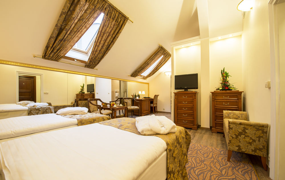 Boutique Hotel Seven Days Prague Exterior photo