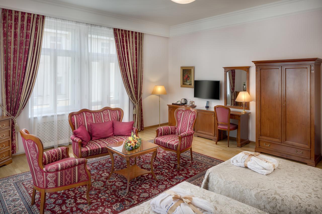 Boutique Hotel Seven Days Prague Exterior photo