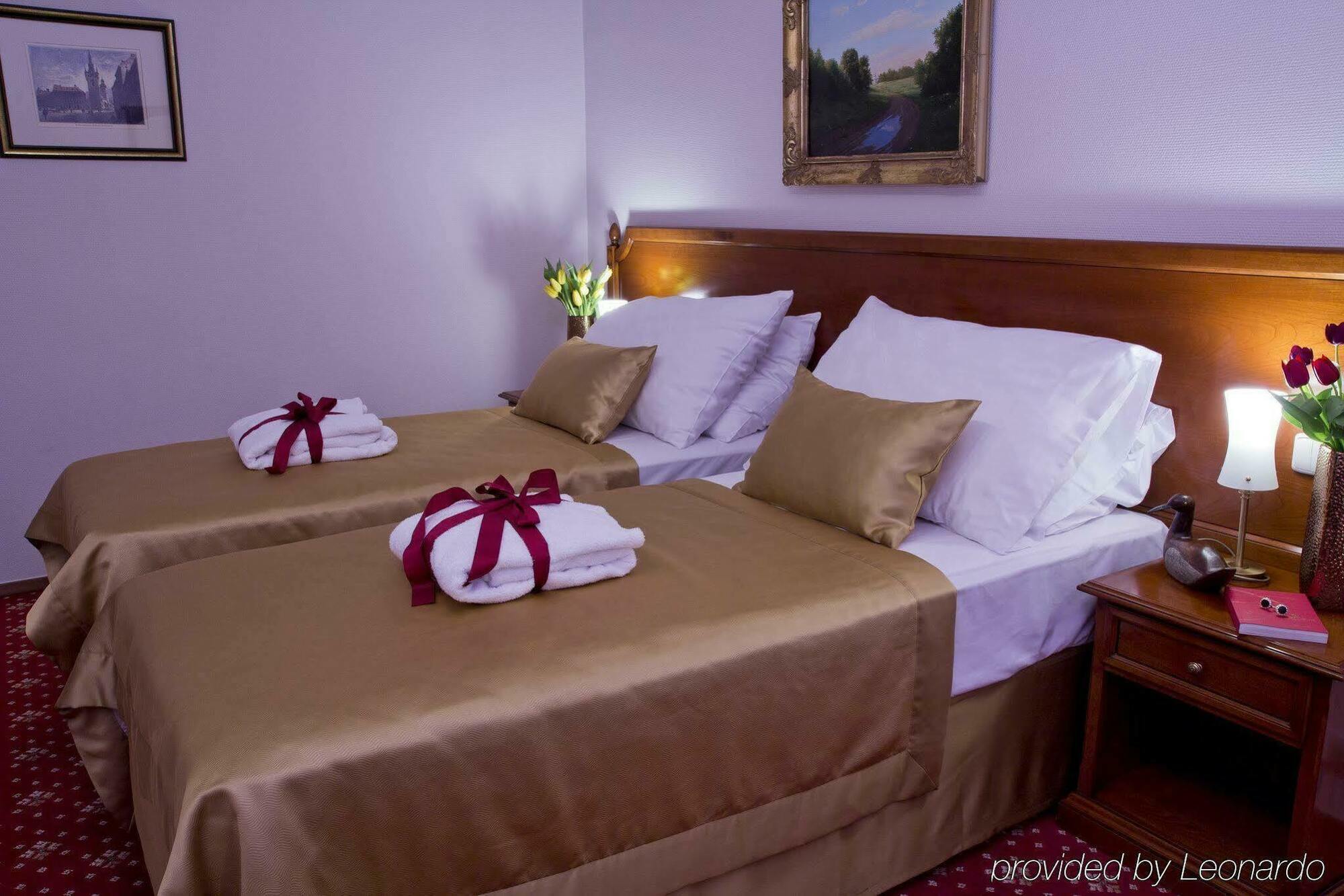 Boutique Hotel Seven Days Prague Exterior photo