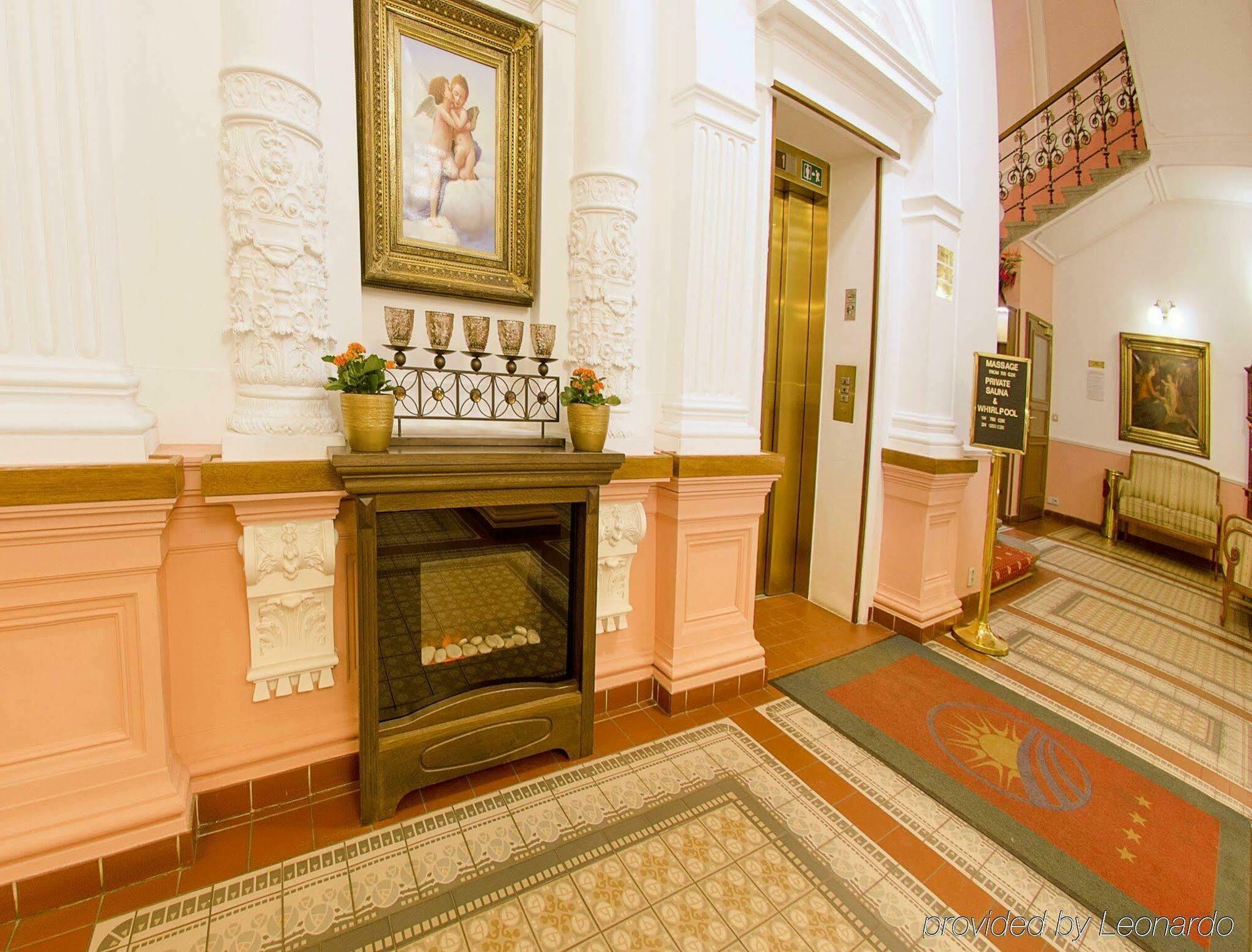 Boutique Hotel Seven Days Prague Exterior photo